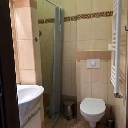 Karuna - Ajurweda I Joga - W Konskim Dworze Farm stay Oborniki Slaskie